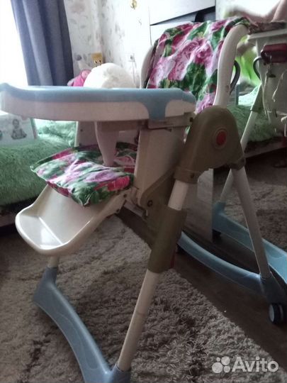 Стульчик для кормления