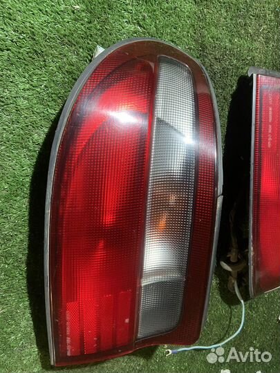 Задние фонари Тойота карина улыбка