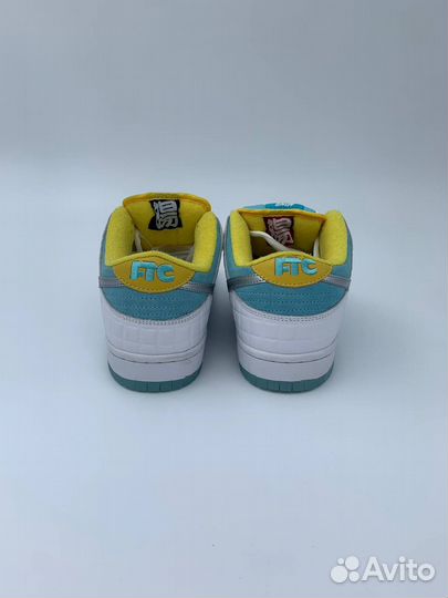 Кроссовки FTC x Nike SB Dunk Low Pro