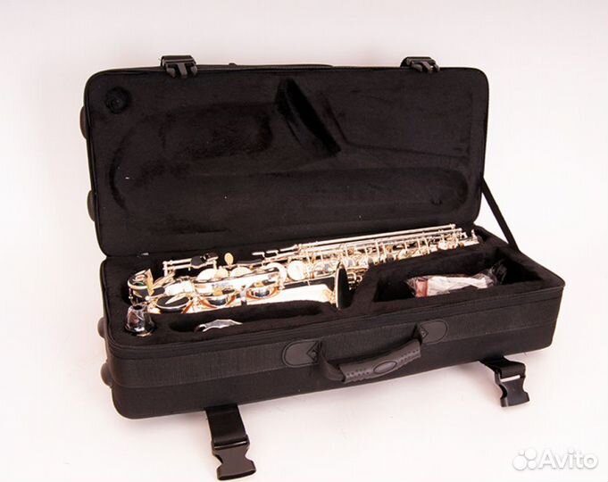 Саксофон альт Eb серебро Conductor