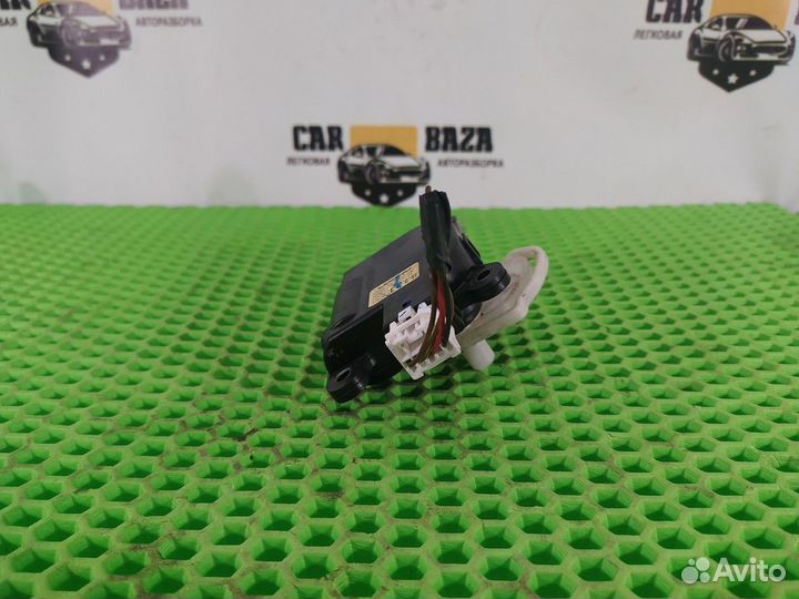 Моторчик заслонки печки Kia Magentis