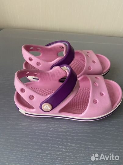 Сандалии детские crocs