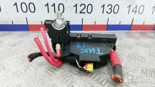 Клемма аккумулятора плюс audi A6 C6 (TUK14X201)