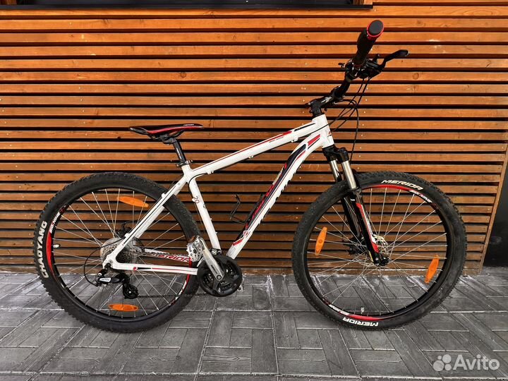 Горный велосипед Merida