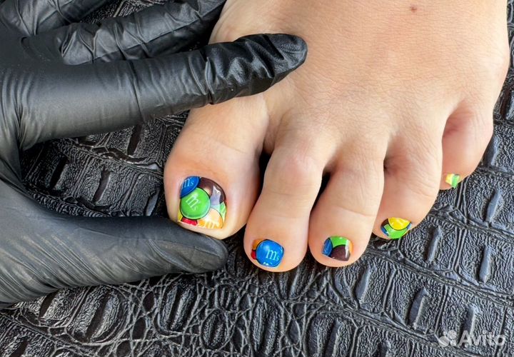 Маникюр японский наращивание брови педикюр