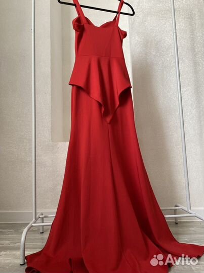 Вечернее платье