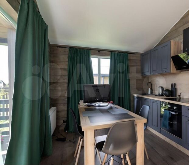 Дом 100 м² на участке 7,8 сот.