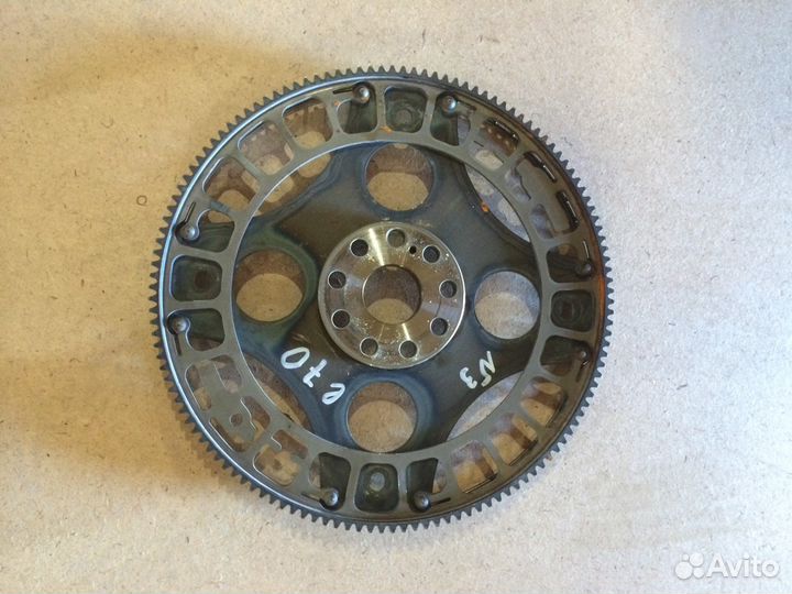 Маховик BMW X5 E70