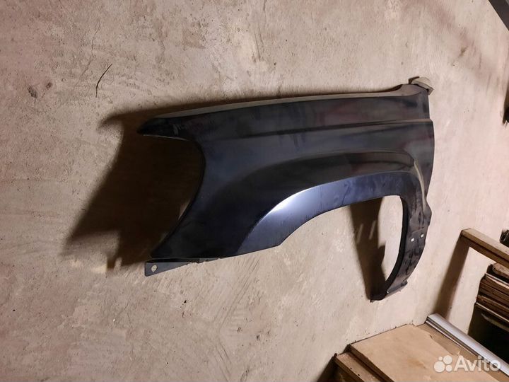 Крыло переднее левое Jeep Grand Cherokee 2 WJ