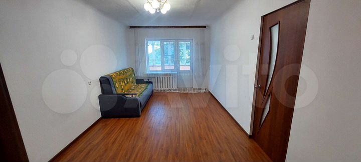 2-к. квартира, 43 м², 3/5 эт.