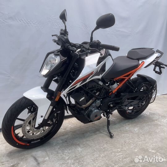 Новый KTM Duke 250 ABS в наличии