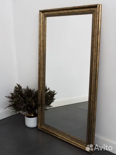 Зеркало настенное декоративное в раме Golosone