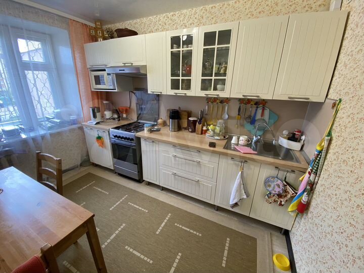 3-к. квартира, 66 м², 1/9 эт.