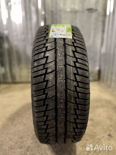 Charmhoo Winter SUV 235/55 R18