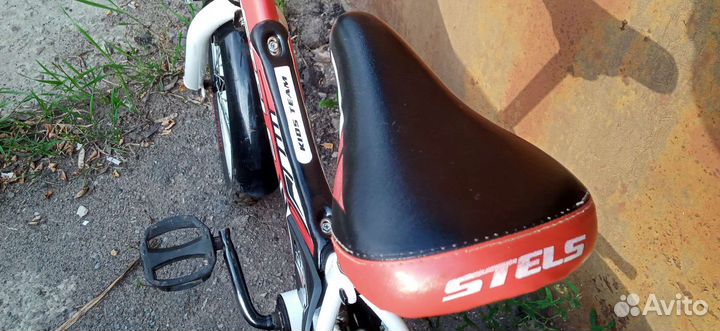 Велосипед колеса R16