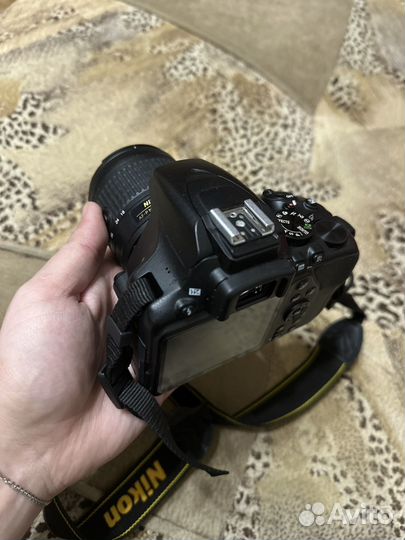 Зеркальный фотоаппарат Nikon d3500