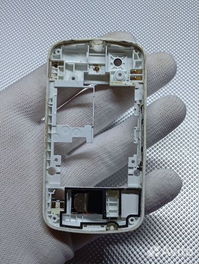 Sony Ericsson W100i. Задняя часть корпуса. Ориг