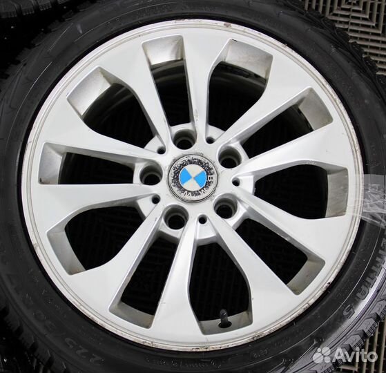 Комплект колес BMW Nokian 225/50R17 зима