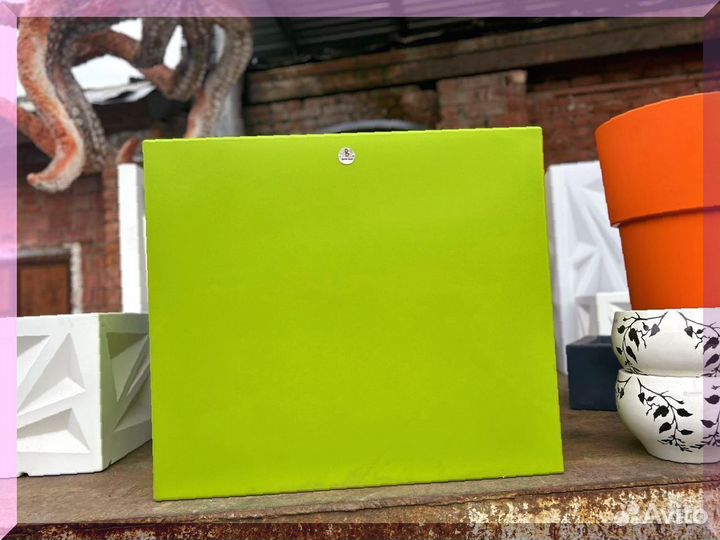 Кашпо для загородного дома