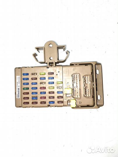 Блок предохранителей Subaru Tribeca 3.6 2008 г