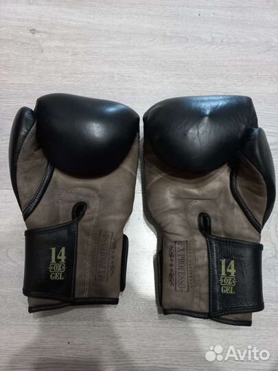 Боксерские перчатки Fight Expert 14 Oz