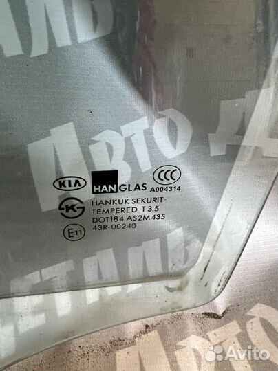 Стекло переднее левое Kia Sorento BL 2006-2009