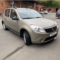 Renault Sandero 1.4 MT, 2011, 137 680 км, с пробегом, цена 550 000 руб.