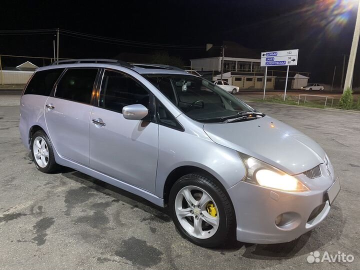 Mitsubishi Grandis 2.4 AT, 2005, 251 000 км