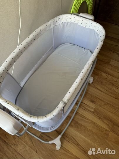 Кроватка приставная для новорожденных