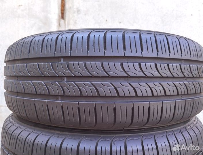 Kumho Sense KR26 205/65 R15 94H