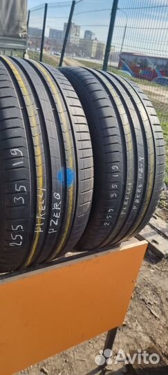 Pirelli P Zero PZ4 255/35 R19