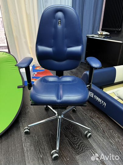 Компьютерное кресло