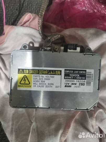 Блок розжига ксенона toyota avensis