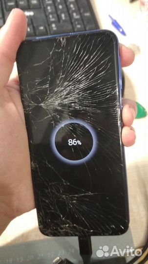 Samsung Galaxy A40, 4/64 ГБ