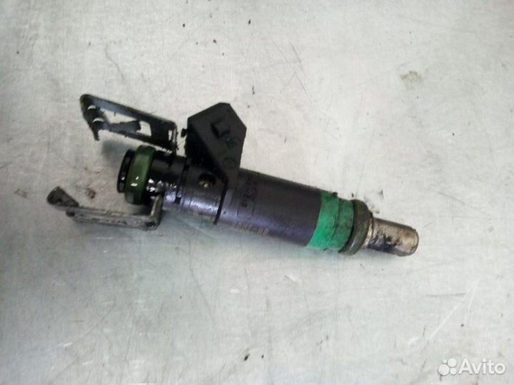 Форсунка инжекторная электрическая Ford Focus 2