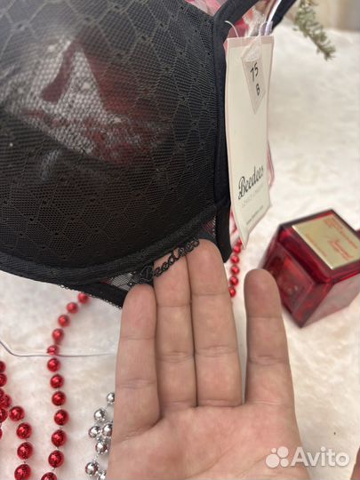 Бюстгальтер BeeDees от Triumpf 75B