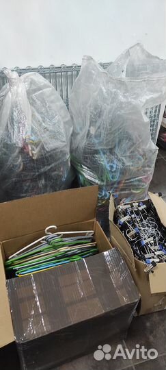 Вешалки плечики более 1000 шт