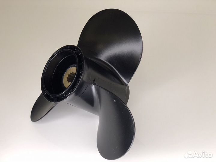 Винт Suzuki 9.9-20 10шаг