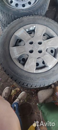 Yokohama IceGuard Stud IG65 195/65 R15