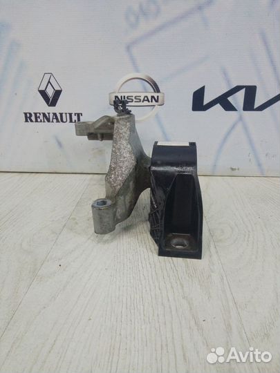 Опора двигателя двс Кронштейн Nissan almera G15
