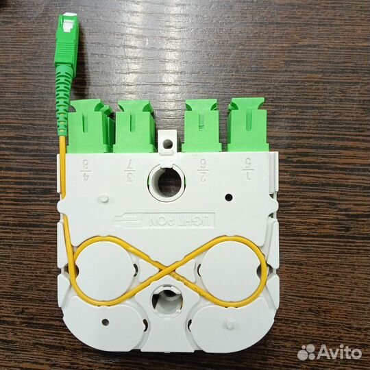 Сплиттер оптический 1 на 8 в коробке