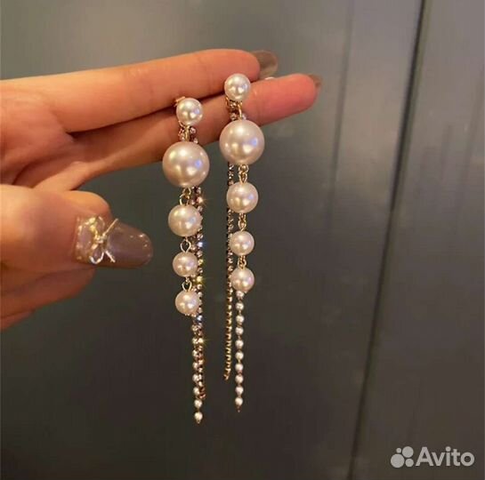 Новые разные серьги с жемчугом