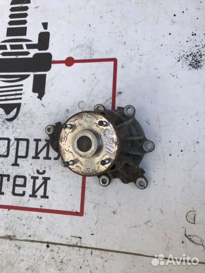 Насос водяной (помпа) Nissan Pathfinder