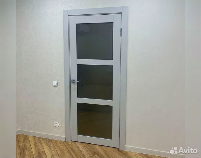 Двери межкомнатные из массива