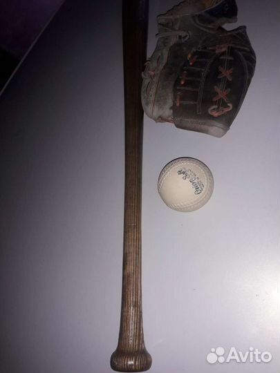 Бейсбольная бита