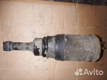 Пневмоамортизатор задний