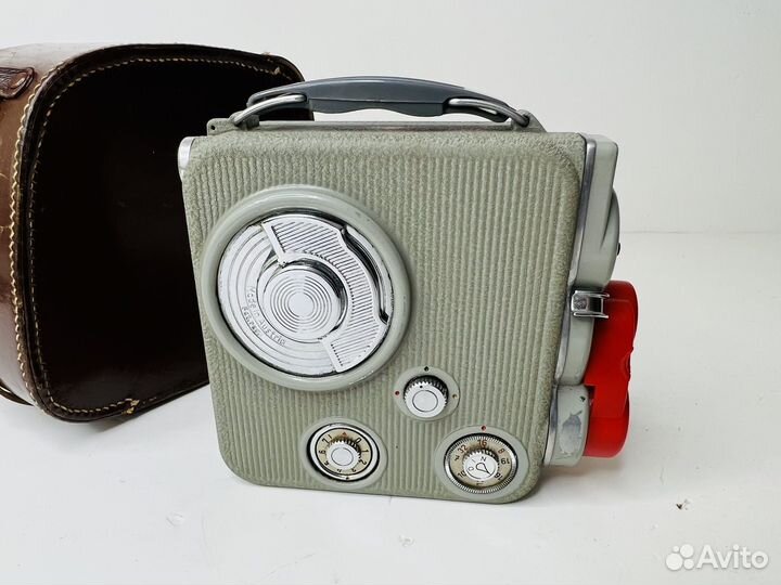 Кинокамера Eumig C3. Австрия, 1940-е гг