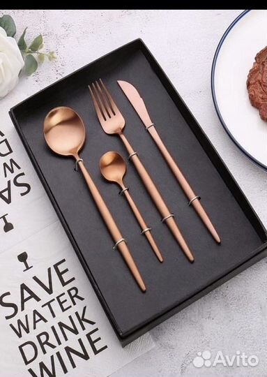 Набор столовых приборов новый/подарочный набор