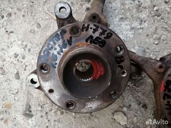 Ступица кулак левый правый duster дастер