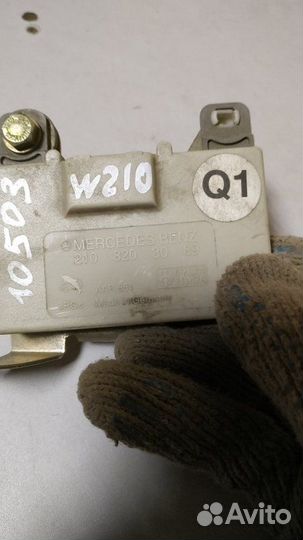 Антенна Mercedes-Benz E-Class W210 1995-2002